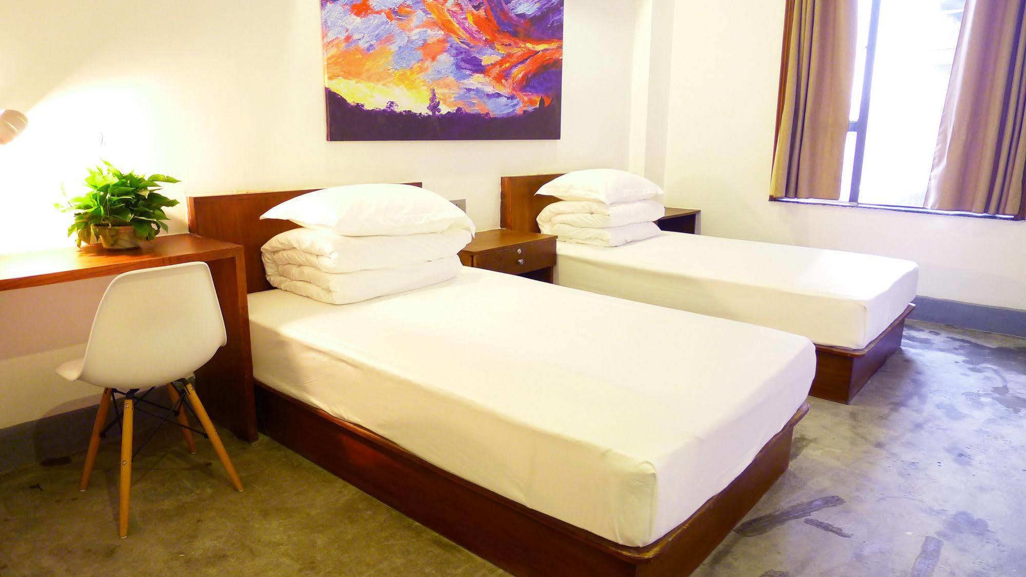 Guilin Central Wada Hostel Экстерьер фото